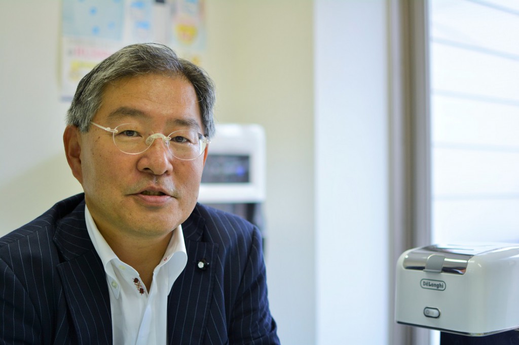 株式会社サウンドファン｜音で世界中の人を幸せにする！  老人性難聴用コミュニケーションスピーカー『ミライスピーカー』の開発秘話