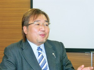 株式会社セカンドファクトリー ‐ ITで飲食店の経営をエンターテイメントに変えるQOOpa 有用性を実証するため自ら唐揚げ店を運営！