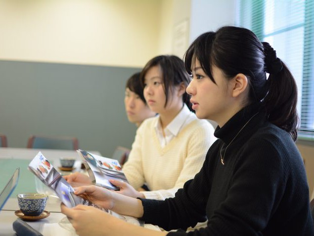日本ラインファースト株式会社 ‐ 突撃レポ！中小企業の新製品開発・販路開拓に大学生が取り組む！