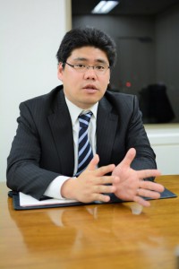 従業員のモチベーションがあがる、有償時価発行新株予約権とは？ 門澤慎インタビュー