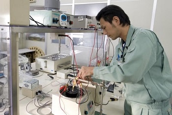 旭鍍金株式会社 ‐ 創業65周年を迎える自己資本比率80％強の超優良メッキ会社の企業物語