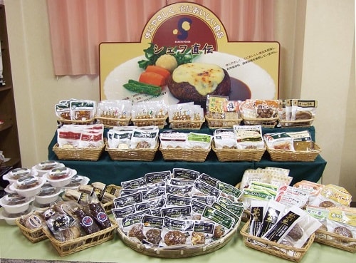 株式会社サカタフーズ ‐ まさに一騎当千!? 庄内おどごの〝天下三分の計〟奏功  全国43都道府県の地域密着型スーパーに懐石つくね、豚・牛ハンバーグ等を卸す、東日本屈指の手作りデリカテッセン製造元