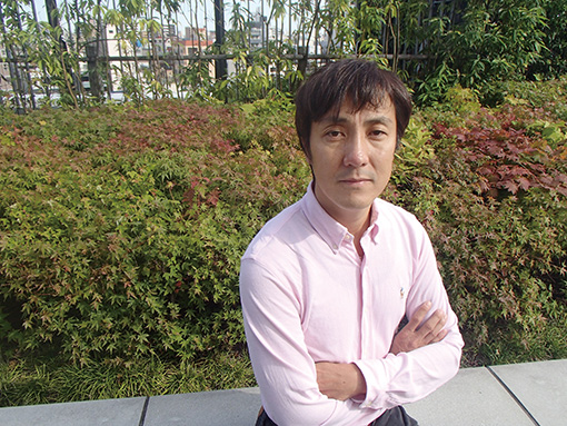 株式会社バスくる – 妻が見抜いた〝ビジネスの隙間を仕留める着眼力〟 三方良しの 「バス検索システム」が 業界の概念を変える！