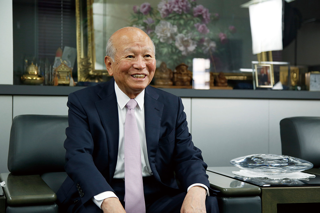 株式会社岡本工務店 – 「お前にやってほしい」の声に押されて54年 何よりの営業は、日頃から縁を 大切に、丁寧な仕事をすること！