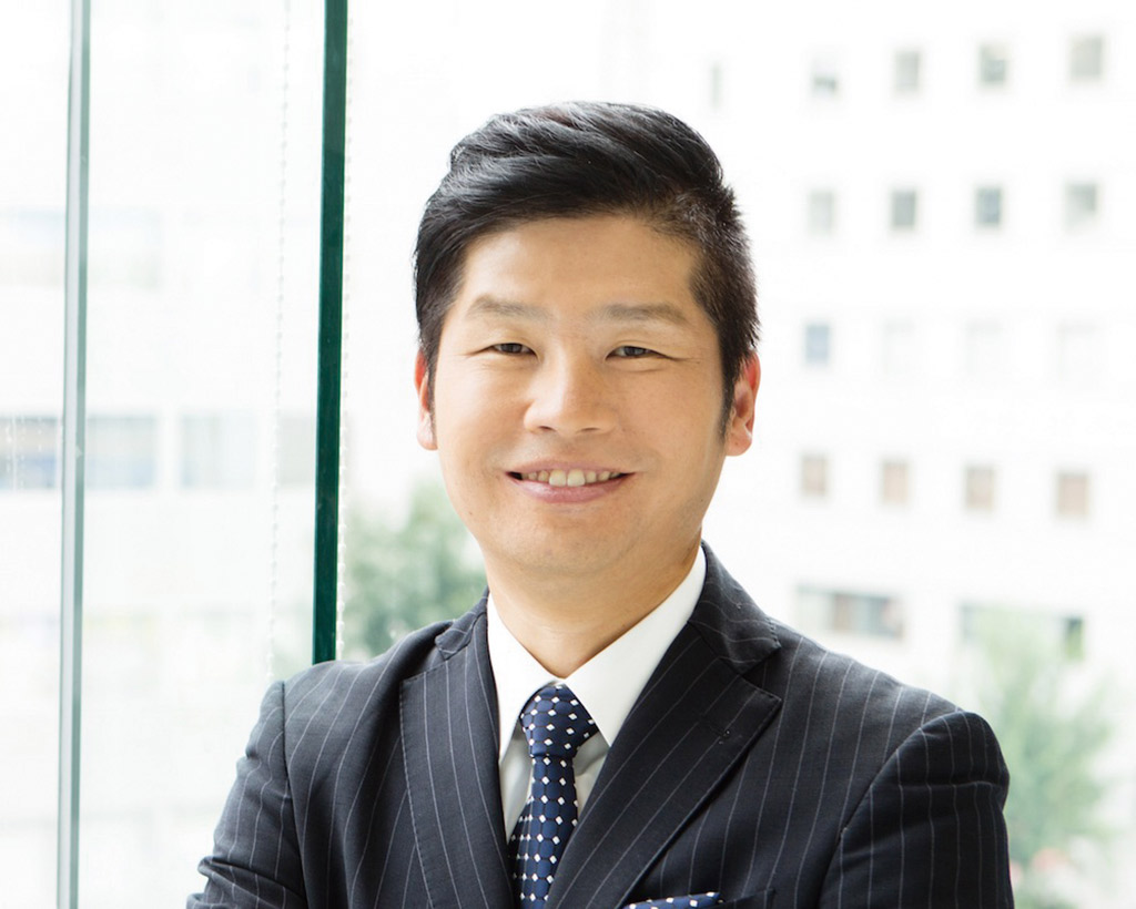 株式会社シー・アール・エム – 祖父・父と続いた経営危機の印刷会社 旧来の経営を捨て、 挑戦を続ける３代目社長