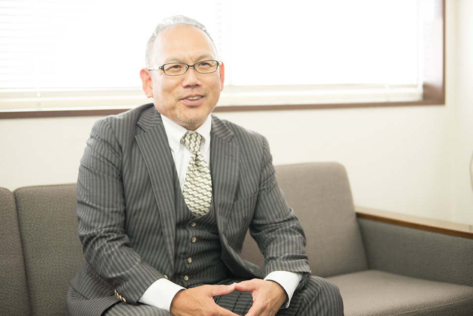 紺屋製紙株式会社 ‐ 下請けを脱し、ユーザーへの直接販売をめざす老舗製紙会社の挑戦