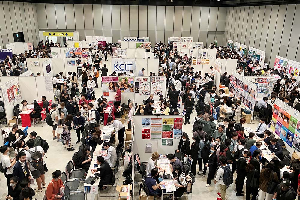 外国人留学生たちはどうやって進路を決めるのか?日本最大の進学説明会